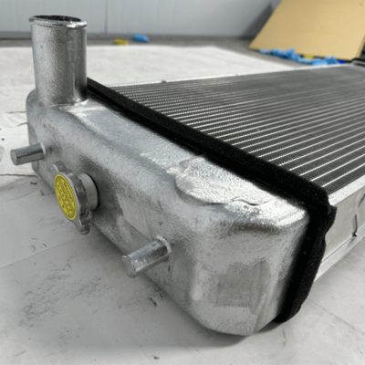 For Kobelco SK135 Excavator Parts YY05P00061S004 Aluminum Radiator Water Radiator for Construction Machinery