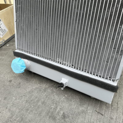 SH210-6 Excavator Radiator for Sumitomo Water Cooling Radiator
