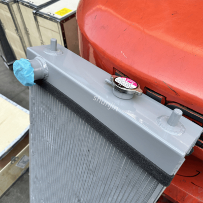 SH210-6 Excavator Radiator for Sumitomo Water Cooling Radiator