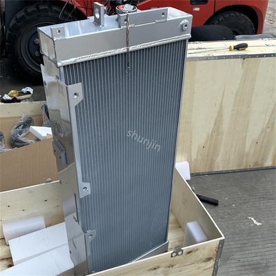 R215-9 R225-9 Hyundai Excavator Radiator 11Q6-40633 11Q6-40634 11Q6-40635