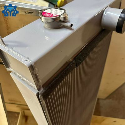 TMY Excavator Radiator Supplier For Hitachi EX670-3 Excavator Water Radiator 4654972