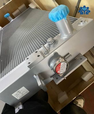 Excavator Cooling System For R215-9 R215LC-9 Water Tank Radiator 11Q6-44310