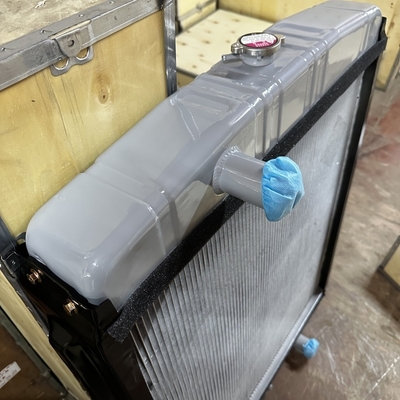 Excavator Engine Cooling Radiator 13B81000A For DH220-5 DH215-5 DH210W-7