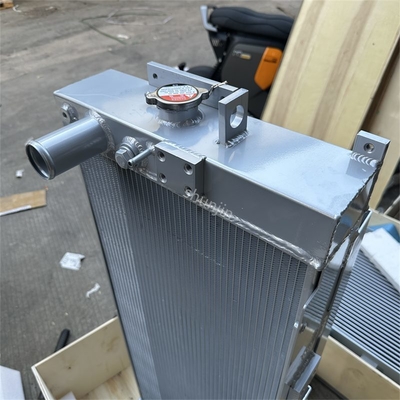 R215-9 R225-9 Hyundai Excavator Radiator 11Q6-40633 11Q6-40634 11Q6-40635