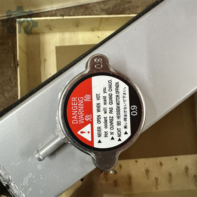 Water Tank Radiator for Hitachi EX200-2 EX200-3 6BG1 with 11+ Years Production Experience and Customized Logo Printing