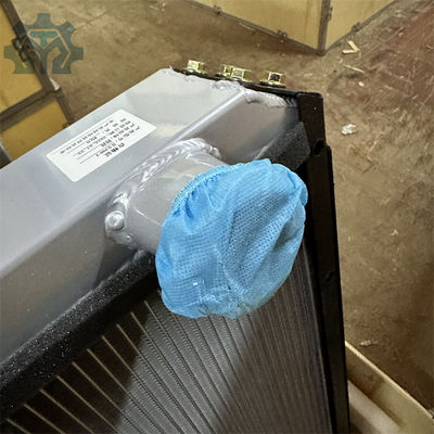 Water Tank Radiator for Hitachi EX200-2 EX200-3 6BG1 with 11+ Years Production Experience and Customized Logo Printing