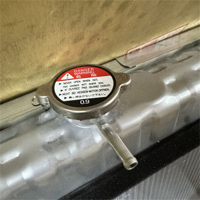 TMY Water Tank Radiator 4204914 for Hitachi EX200-1 with Customized Logo Printing and OEM Availability